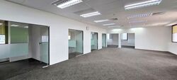Lippo Centre (D2), Office #570941001